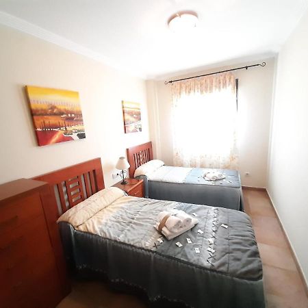Apartamento 2 Dormitorios.Urb Playa Verde Исла-Канела Экстерьер фото